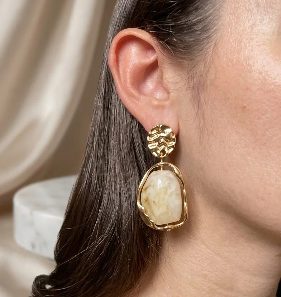 Aretes Lira