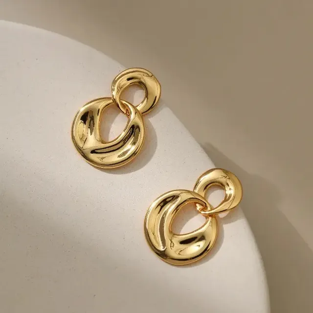 Oval Drop Earrings